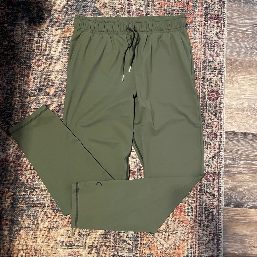 Zyia brand new joggers